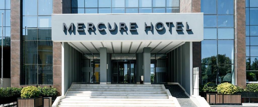 Heartists Mercure Baku City